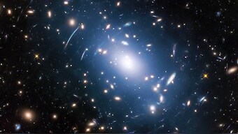 Stars flung from their home galaxies could shed light, help us “see” dark matter