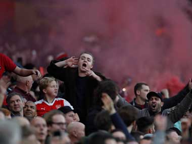 Premier League: Tottenham fan arrested for throwing banana peel onto pitch during Pierre-Emerick Aubameyang's goal celebration Premier League: Tottenham fan arrested for throwing banana peel onto pitch during Pierre-Emerick Aubameyang's goal celebration
