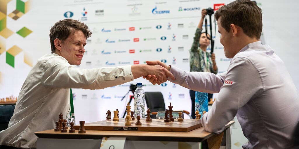 Magnus Carlsen and Kateryna Lagno are World Blitz Champions