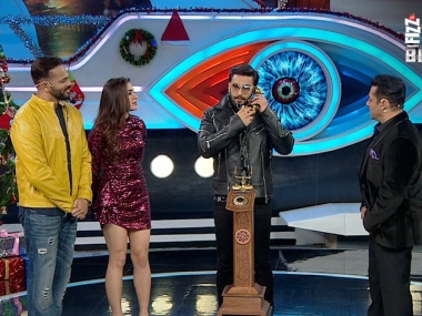 Bigg Boss 12, 23 December, Day 98 written updates: Team Simmba surprises contestants with intriguing tasks Bigg Boss 12, 23 December, Day 98 written updates: Team Simmba surprises contestants with intriguing tasks