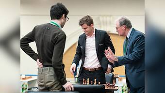 World Rapid Chess Championship: Magnus Carlsen suffers early upsets; Viswanathan Anand undefeated after day one