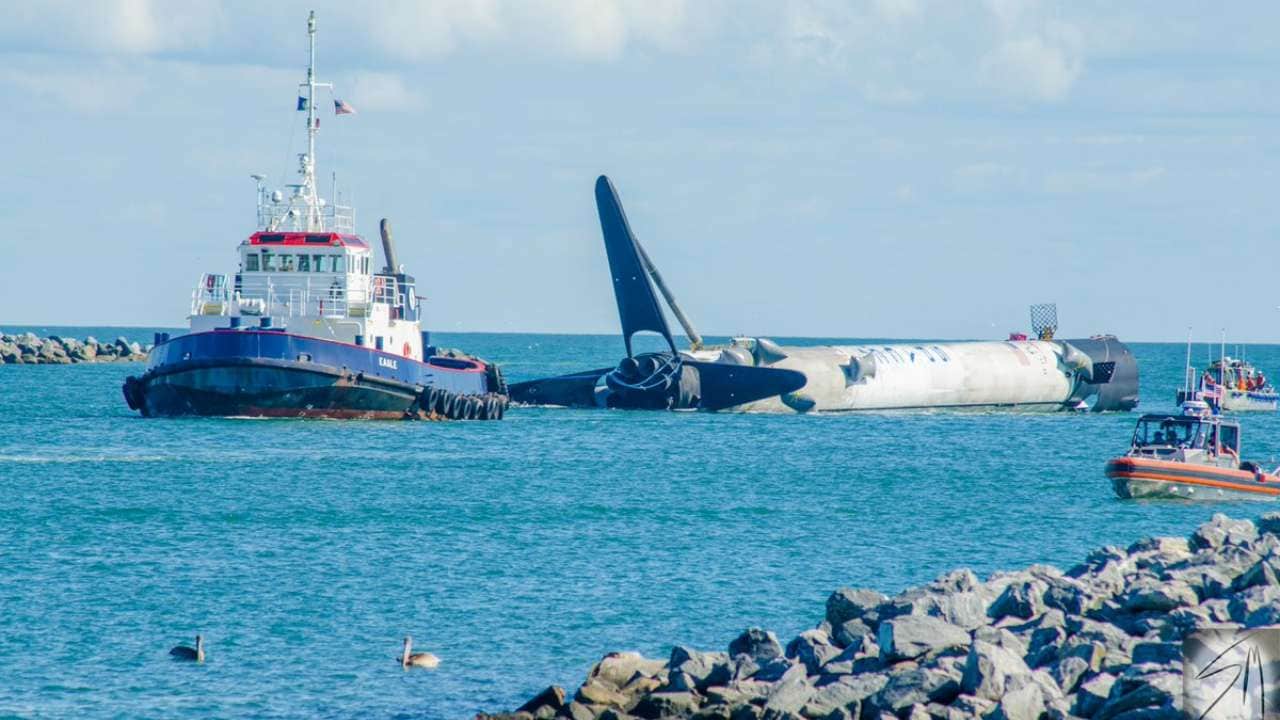 SpaceX Falcon 9 booster being towed back to shore. Image courtesy: Twitter/Restrantek