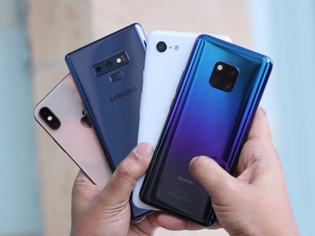 The Huawei Mate 20 Pro has a lot of competition, in all shapes and sizes. Image: tech2/ Omkar Patne