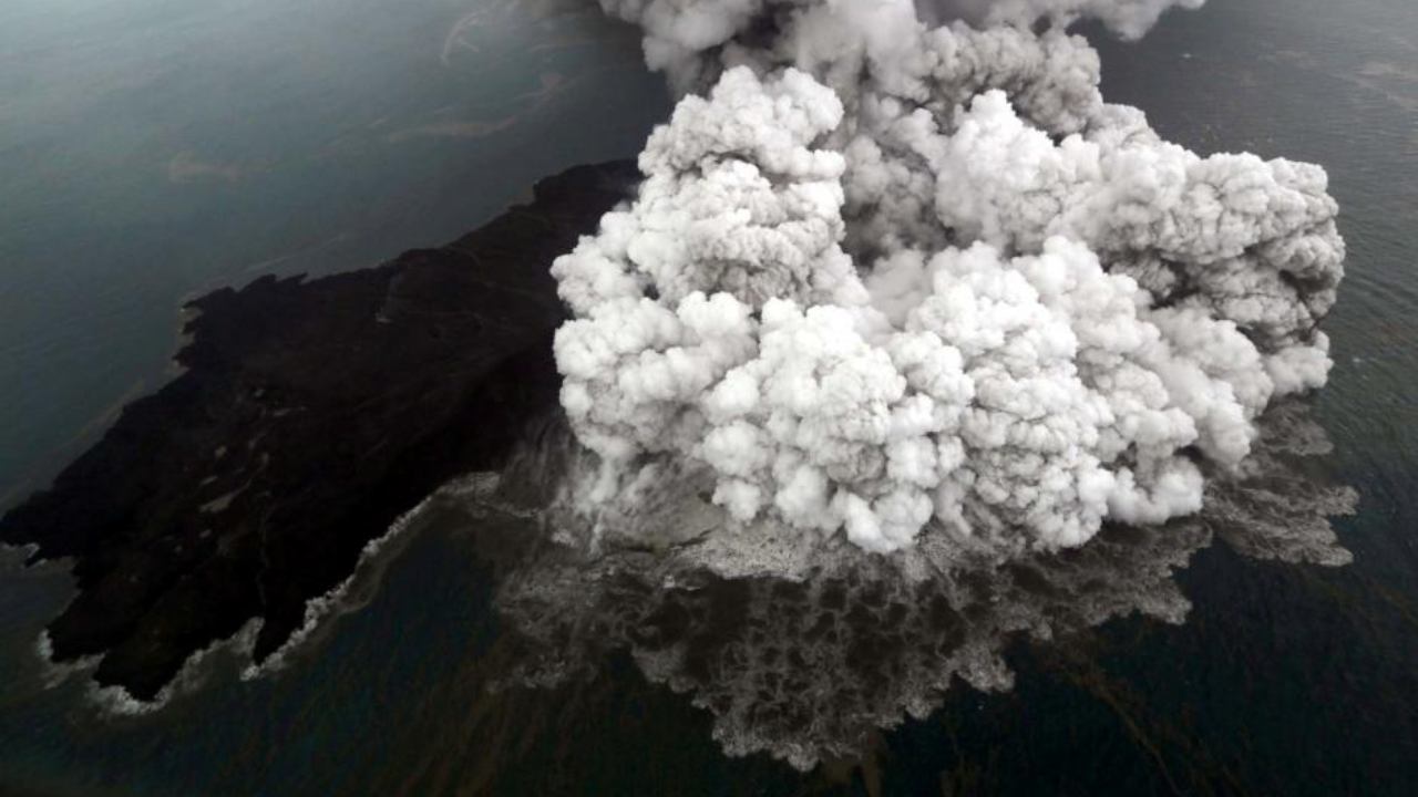 Indonesia's tsunami triggered by a volcano caught the disaster-prone nation offguard Indonesia's tsunami triggered by a volcano caught the disaster-prone nation offguard