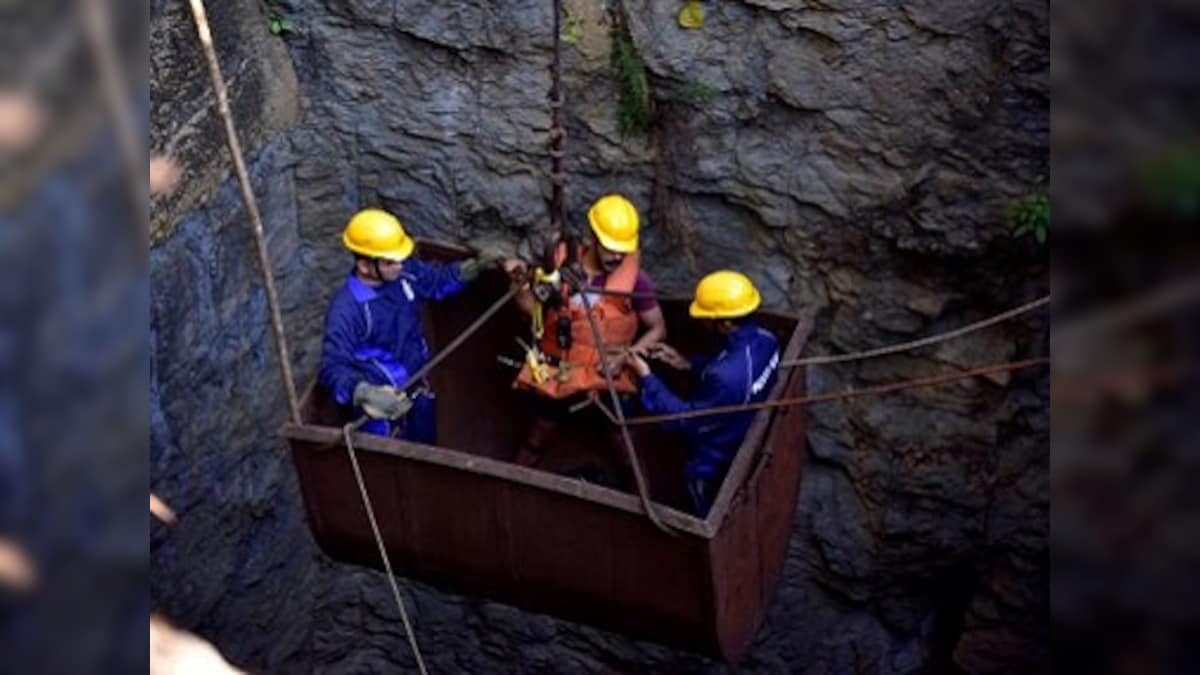 Meghalaya mine tragedy: Rescue operation continues; NDRF, navy divers begin efforts at dawn on Sunday