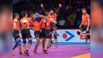 Pro Kabaddi 2018, Live Score, Dabang Delhi vs U Mumba: Mumbai take top spot with clinical victory