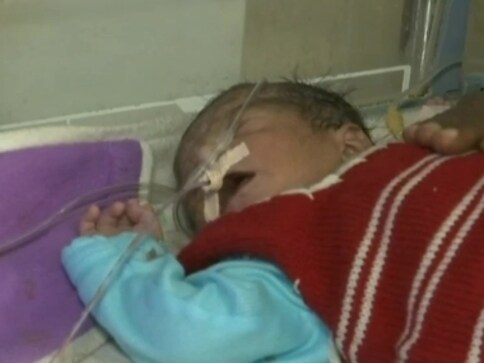 Newborn found in train toilet in Punjab's Amritsar succumbs to injuries; railway authorities inspecting CCTV footage to nab accused Newborn found in train toilet in Punjab's Amritsar succumbs to injuries; railway authorities inspecting CCTV footage to nab accused