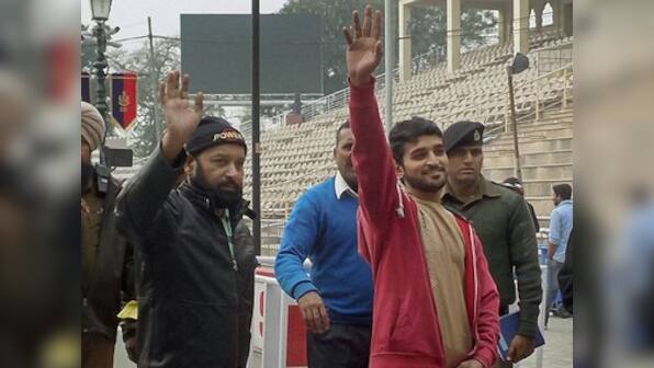 India releases two Pakistani nationals, including 21-year-old who crossed over in 2017 to meet Shah Rukh Khan