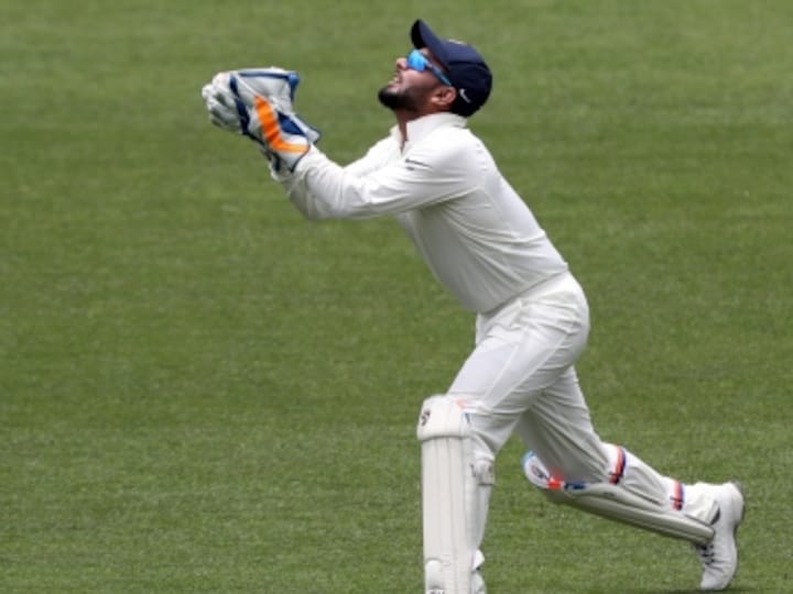 WATCH: India's Rishabh Pant takes over commentary from behind the stumps, sledges Australia's Pat Cummins