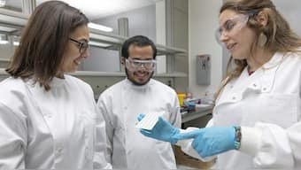 Scientists develop disposable paper sensors for diabetics to monitor blood sugar