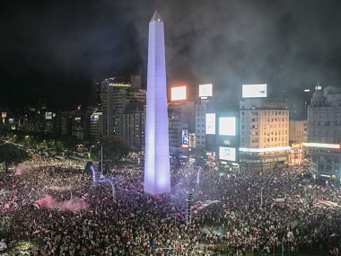 Copa Libertadores: River Plate snatch glory from Boca Juniors in unforgettable clash at Madrid's Santiago Bernabeu Copa Libertadores: River Plate snatch glory from Boca Juniors in unforgettable clash at Madrid's Santiago Bernabeu
