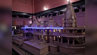 Ayodhya mediation panel holds first meeting in Faizabad; reiterates SC order barring media from reporting on proceedings