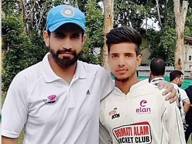 IPL Auction 2019: Mumbai Indians' latest recruit Rasikh Salam Dar has become the new poster boy of Kashmir IPL Auction 2019: Mumbai Indians' latest recruit Rasikh Salam Dar has become the new poster boy of Kashmir