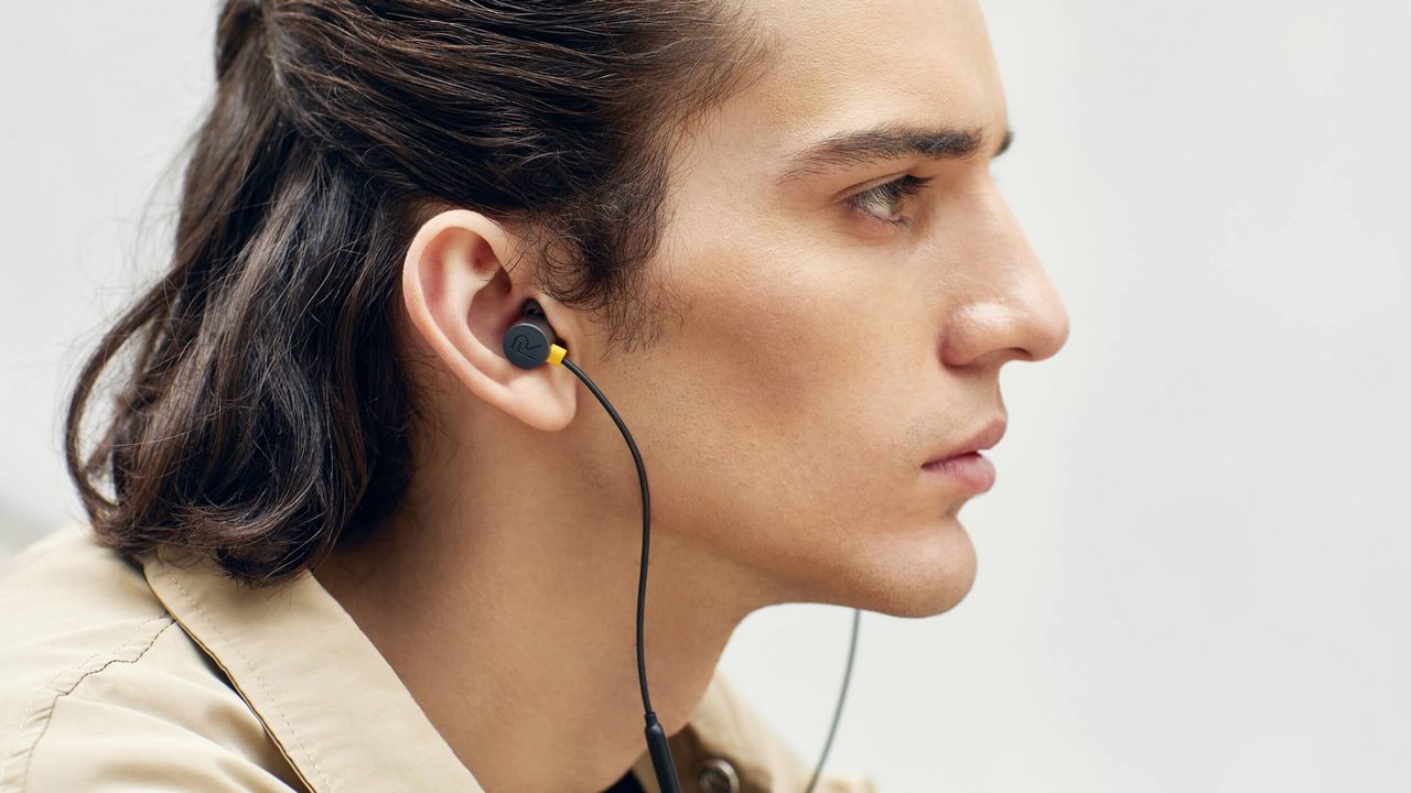 Realme Buds to be available for sale sometime in January 2019 says CEO Madhav Sheth Realme Buds to be available for sale sometime in January 2019 says CEO Madhav Sheth