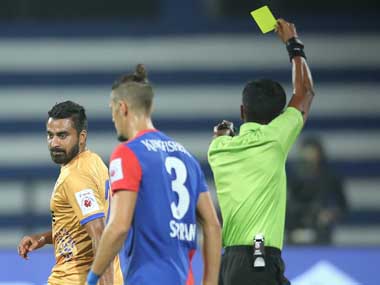 ISL 2018-19: League-leaders Bengaluru FC held to draw by 10-man Mumbai City FC at home ISL 2018-19: League-leaders Bengaluru FC held to draw by 10-man Mumbai City FC at home
