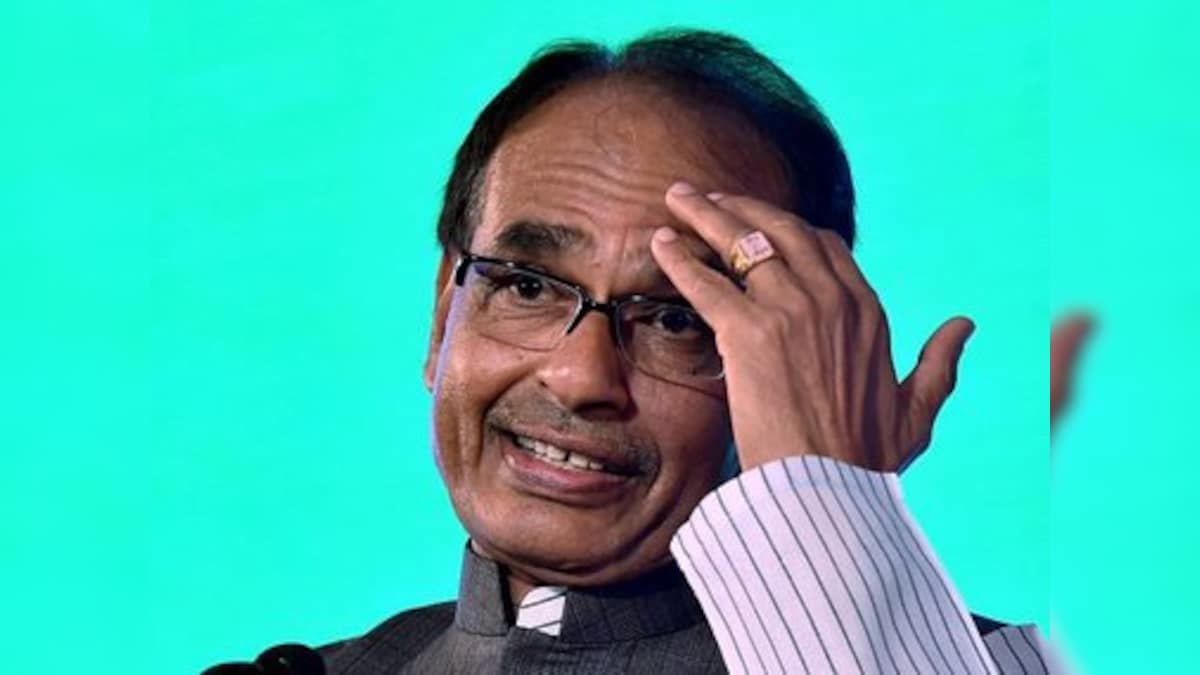 Khargone violence: Shivraj Singh Chouhan slams Digvijay Singh for fake tweet, mulls legal action against Congress leader