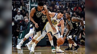 NBA: Stephen Curry, Klay Thompson lead Warriors to win over Bucks; D'Angelo Russell stars to help Nets beat Raptors