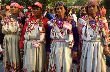 Farmers' march in New Delhi: Ignored by govt and society, women cultivators demand respect and recognition Farmers' march in New Delhi: Ignored by govt and society, women cultivators demand respect and recognition