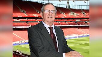 Premier League: Former Arsenal chairman Peter Hill-Wood, who hired Arsene Wenger, dies at the age of 82