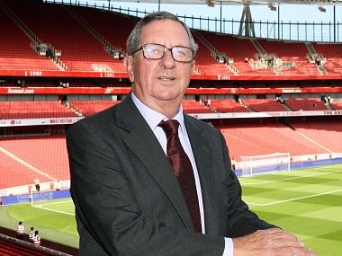 Premier League: Former Arsenal chairman Peter Hill-Wood, who hired Arsene Wenger, dies at the age of 82 Premier League: Former Arsenal chairman Peter Hill-Wood, who hired Arsene Wenger, dies at the age of 82