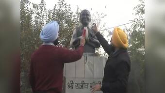 Statue politics takes off in Punjab's Ludhiana: Youth Akali workers deface Rajiv Gandhi bust, Congress workers clean it with milk