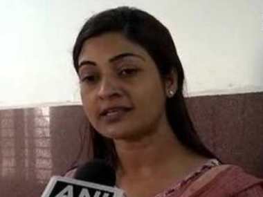 Alka Lamba asked to quit AAP after MLA refuses to back demand for revoking Rajiv Gandhi's Bharat Ratna award Alka Lamba asked to quit AAP after MLA refuses to back demand for revoking Rajiv Gandhi's Bharat Ratna award