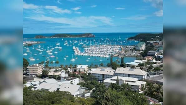 Earthquake of 7.5 magnitude hits New Caledonia in Pacific Ocean; no damage reported, authorities withdraw tsunami warning