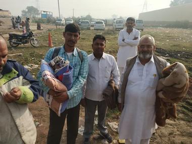 Bulandshahr violence: Bajrang Dal youth threaten Muslim family booked for cow slaughter; accused in both cases had past disputes Bulandshahr violence: Bajrang Dal youth threaten Muslim family booked for cow slaughter; accused in both cases had past disputes