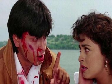 Darr completes 25 years: How Shah Rukh Khan, Yash Chopra depicted violence deeply embedded in love Darr completes 25 years: How Shah Rukh Khan, Yash Chopra depicted violence deeply embedded in love