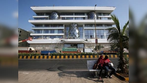 Isha Ambani, Anand Piramal to move into multi-million dollar mansion in Mumbai’s Worli; 'Gulita' has 3 basements, stunning glass and steel facade
