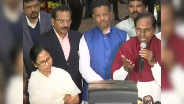 KCR meets Mamata Banerjee in Kolkata, says talks for federal front will continue with non-BJP, non-Congress parties