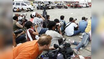 Journalists in Pakistan complain of increasing censorship; new legislation regulating media alarms scribes