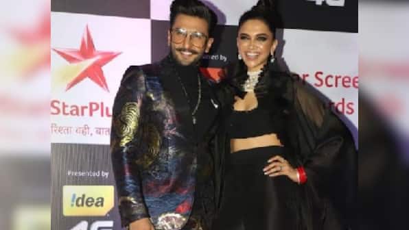 Star Screen Awards 2018: Deepika Padukone tears up at Ranveer Singh's best actor acceptance speech