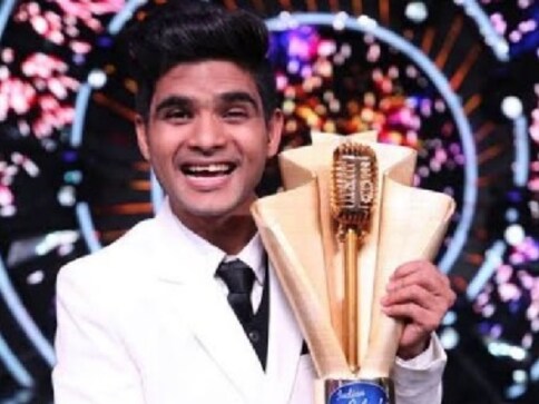 Salman Ali wins Indian Idol 10; Zero stars Shah Rukh, Katrina, Anushka shake a leg with finalists Salman Ali wins Indian Idol 10; Zero stars Shah Rukh, Katrina, Anushka shake a leg with finalists
