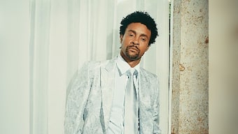 Shaggy to release first solo album in eight years on 10 May; LP will feature Jason DeRulo