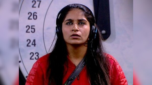 Bigg Boss 12, 19 December, Day 94 updates: Surbhi beats Dipika, Deepak to win ticket to finale
