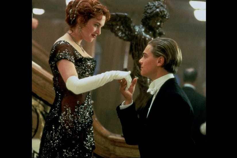 A still of Kate Winslet and Leonardo Di Caprio in Titanic. Image from Twitter @historylvrsclub