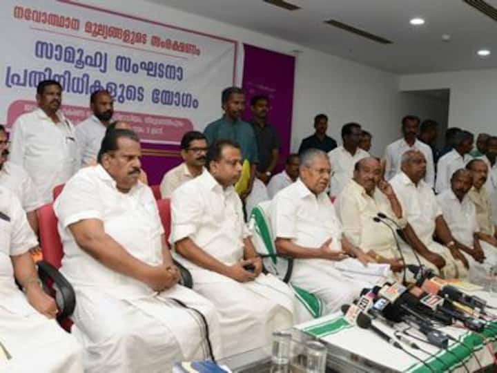 Kerala govt proposes 'Women Wall' on New Year's Day to carry forward 'renaissance'; Opposition slams 'stunt'