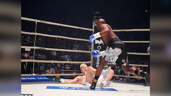 Floyd Mayweather floors Japan's Tenshin Nasukawa in just two minutes in New Year's Eve exhibition bout