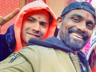 Varun Dhawan, Shraddha Kapoor's Remo D'Souza dance film to release on 8 November; shoot begins Varun Dhawan, Shraddha Kapoor's Remo D'Souza dance film to release on 8 November; shoot begins