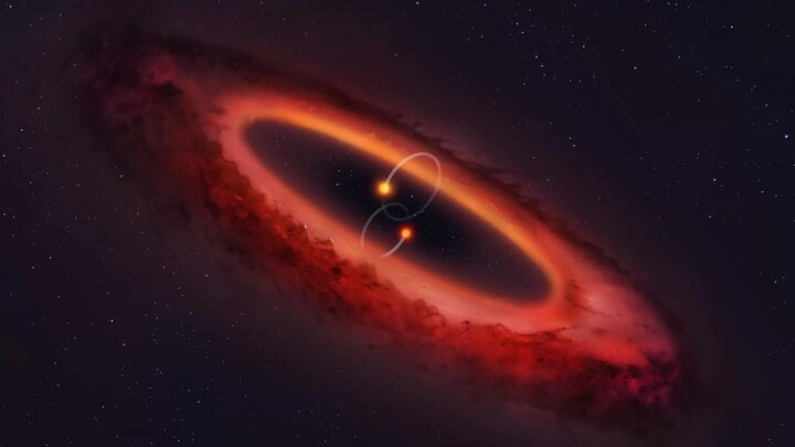 Odd system with 4 stars, vertical planet-forming disk found 146 light-years away