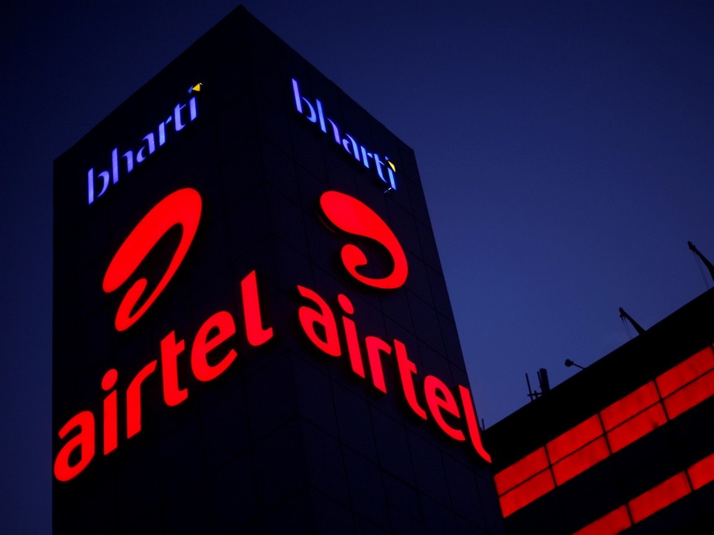 Bharti Airtel submits Rs 644 crore bank guarantee in TDSAT for Tata Tele merger Bharti Airtel submits Rs 644 crore bank guarantee in TDSAT for Tata Tele merger