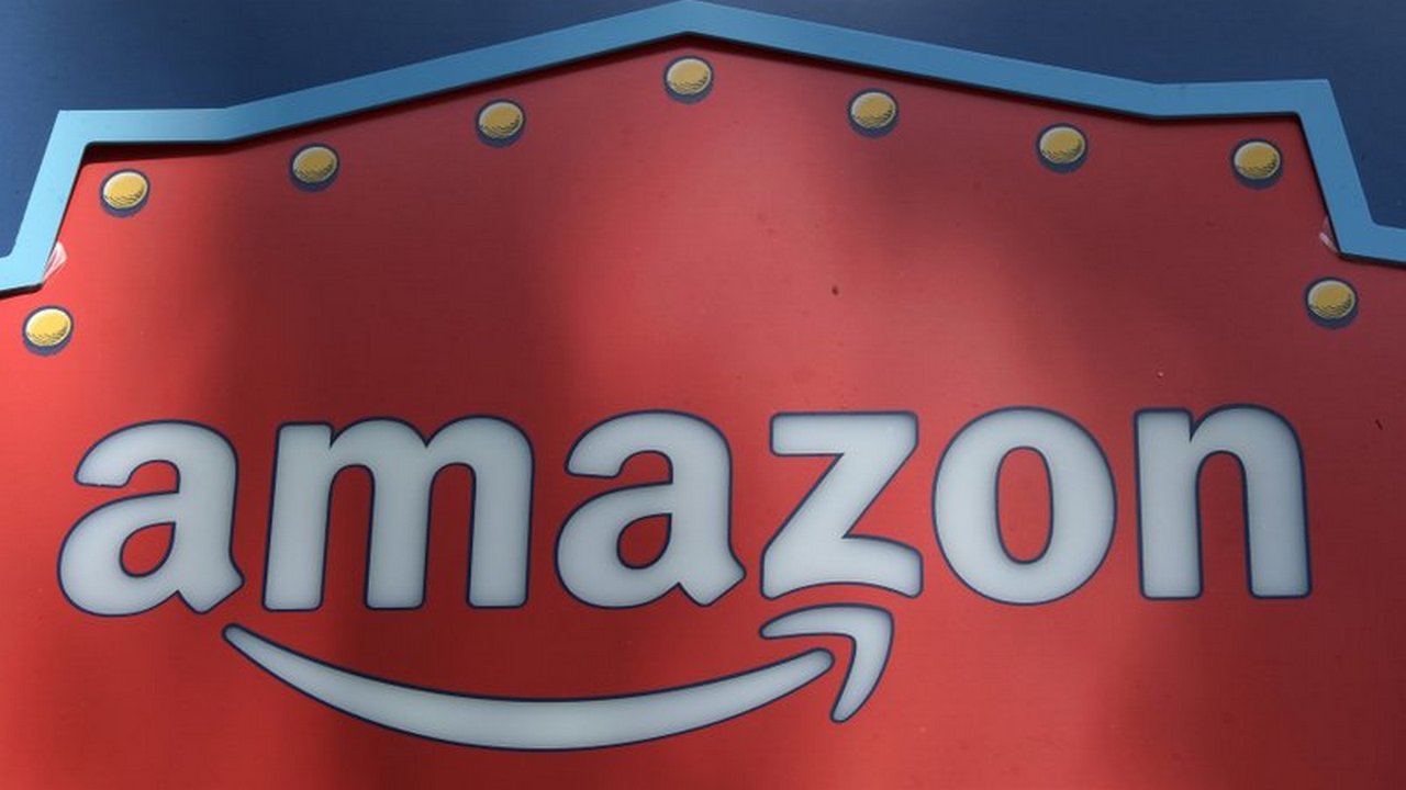 Amazon has eclipsed Microsoft as most valuable US firm amid market turmoil Amazon has eclipsed Microsoft as most valuable US firm amid market turmoil