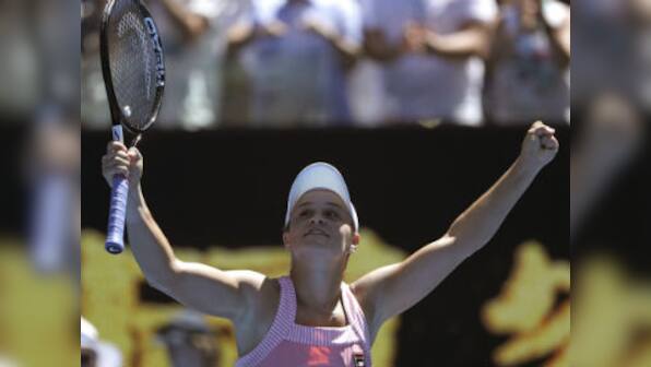 Fed Cup: Ashleigh Barty wins all three singles ties as Australia dominate United States to seal first semis berth since 2014