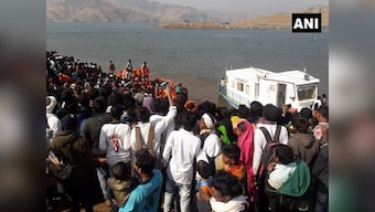 Five dead as overloaded boat capsizes in Maharashtra's Narmada river; 39 rescued, three missing