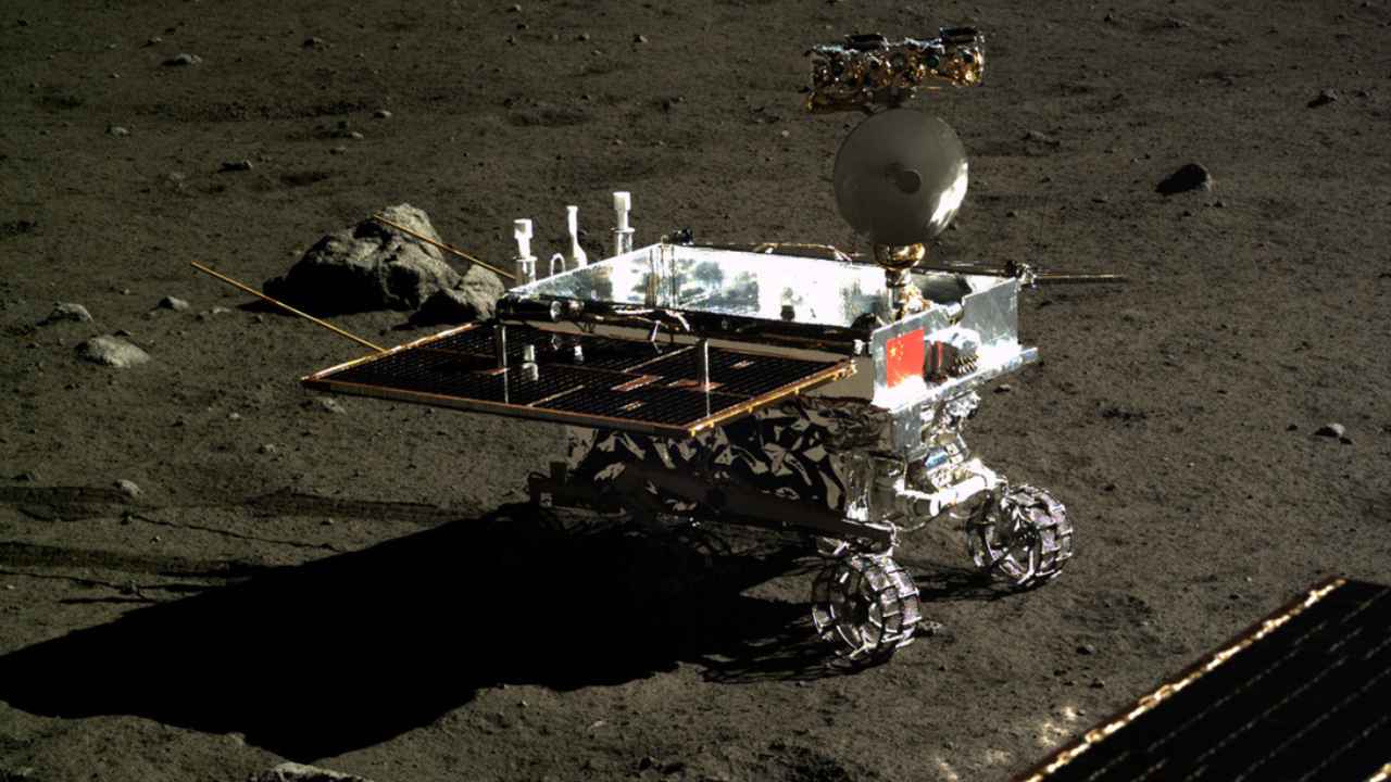 An artistic representation of the Chang'e-4 rover on the moon. Image: CNSA