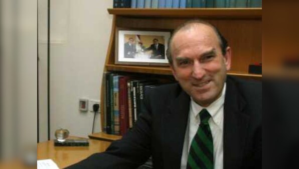 US appoints Elliot Abram, who ran Ronald Reagan's anti-communist campaigns, as envoy to 'restore democracy' in Venezuela
