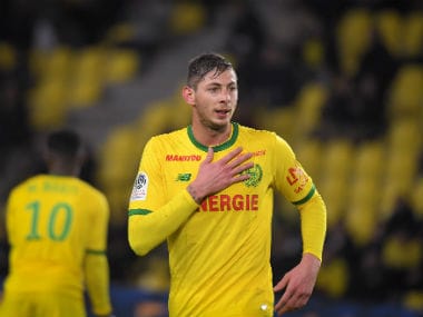 pay tribute to the late Emiliano Sala 