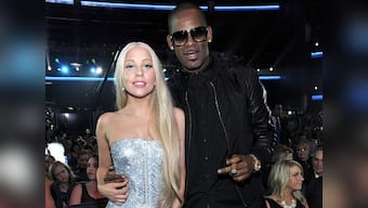 Lady Gaga apologises for working with R Kelly, vows to remove their duet single off streaming services