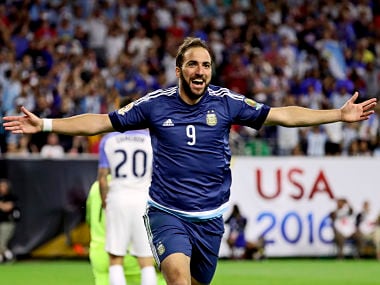 Premier League: Chelsea sign striker Gonzalo Higuain on loan from Juventus until end of season